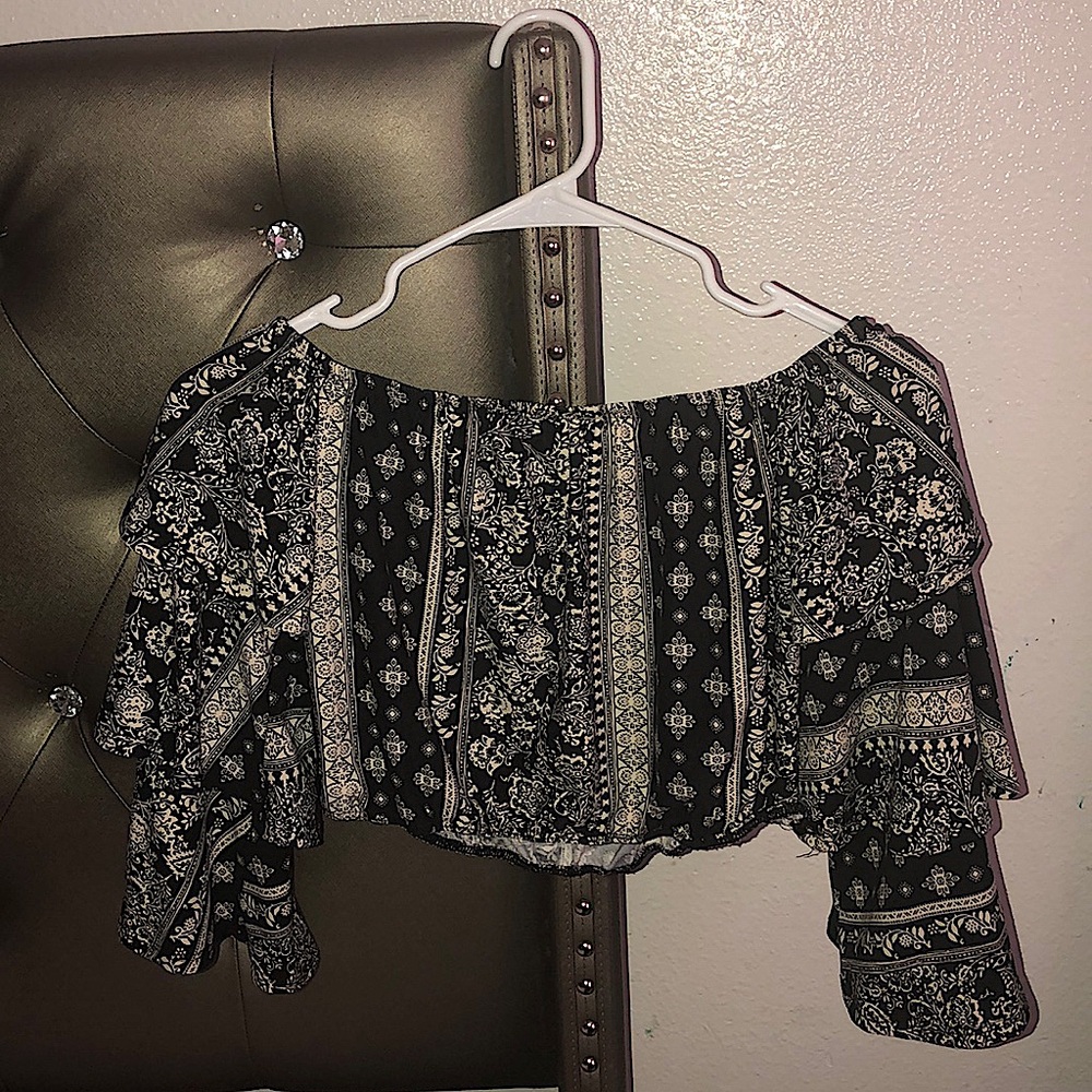 Crop top